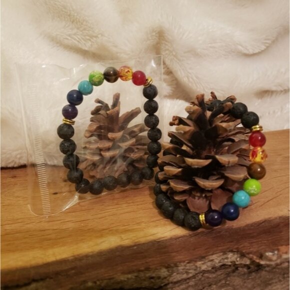 💕 3/$20 Lot of 2 bracelets! 7 Chakra Lava Stone Bracelets (see explanation) - Picture 4 of 4